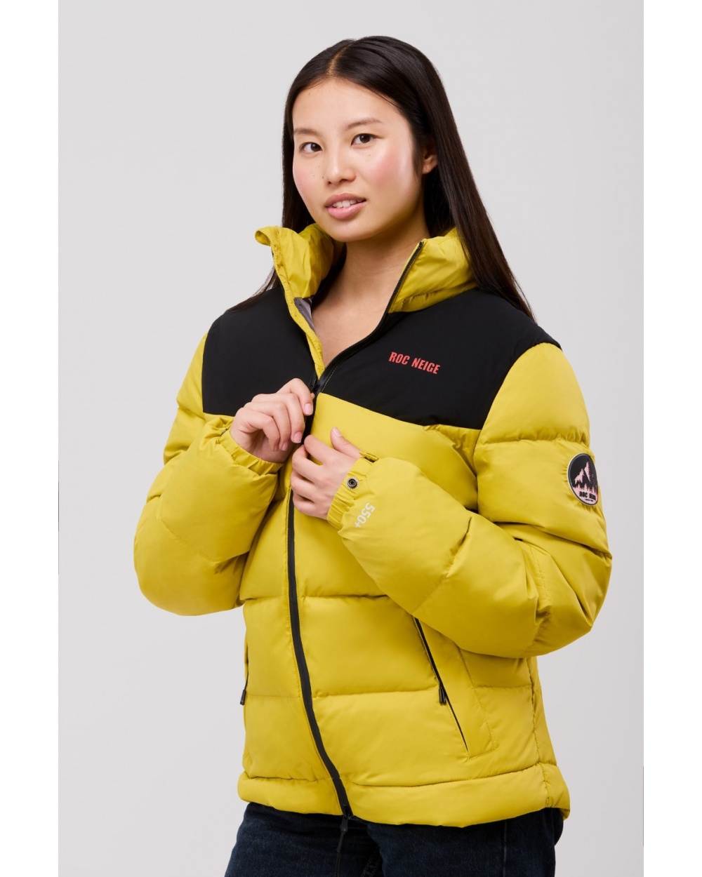 Roc Neige SÄLW parka de plumas recicladas para chica  color amarillo y negro